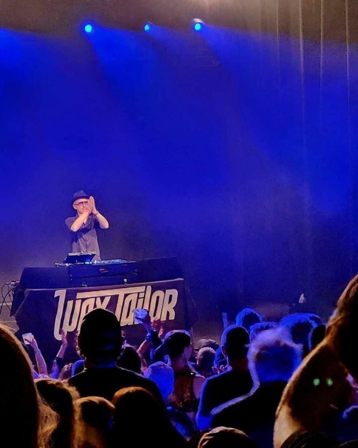 Wax Tailor